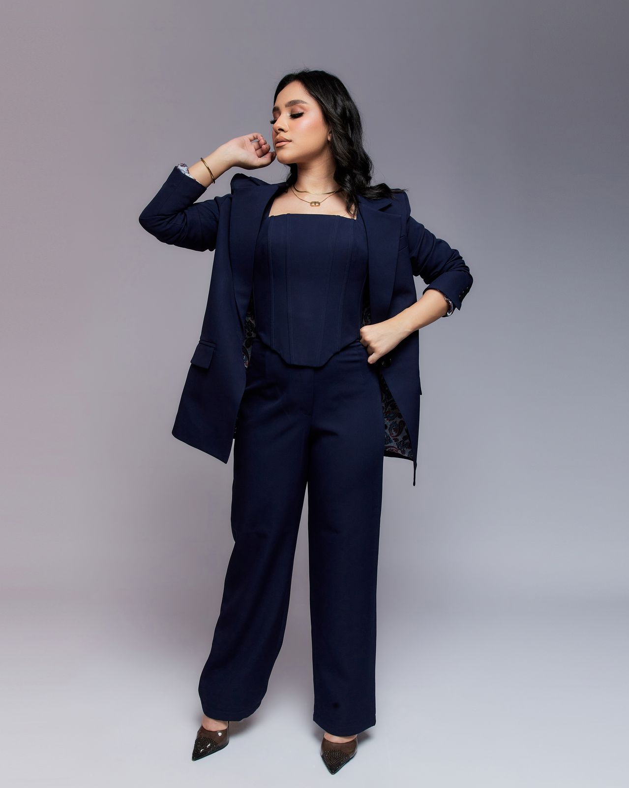 navy blue plain suit